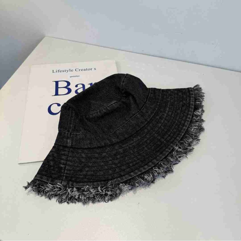 Loewe women’s bucket hats - Picture 5 of 6